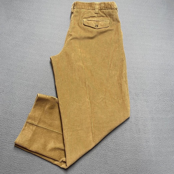 L.L. Bean Pants Mens 40x30 Beige Corduroy Khaki Comfort Waist Relaxed Fit